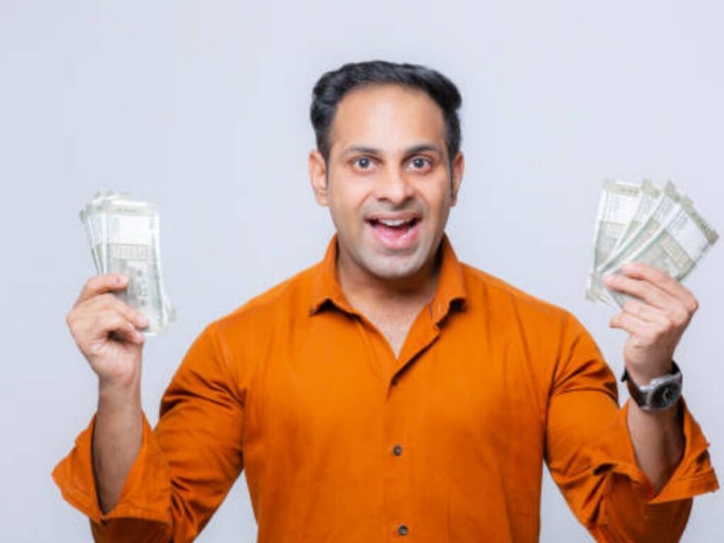 The miraculous stone will flood the wallet with money