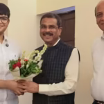 NEET : नीट प्रोटेस्ट के बीच सरकार के ईमेल पर बवाल, मैसेज देख भड़के छात्र, किन टॉपरों की भेजी कहांनियां